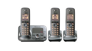 Panasonic DECT 6.0 Digital Cordless Phone & Answering System w/ Three Handsets! (Refurbished)