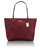 VOYAGEUR Q-TOTE®